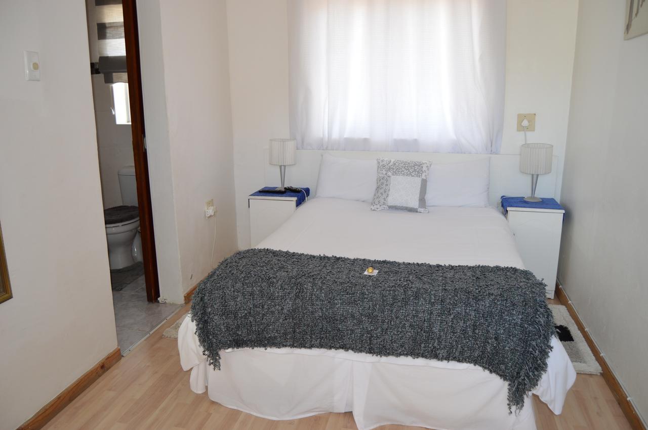 Villelodge Accommodation Lüderitz Eksteriør billede