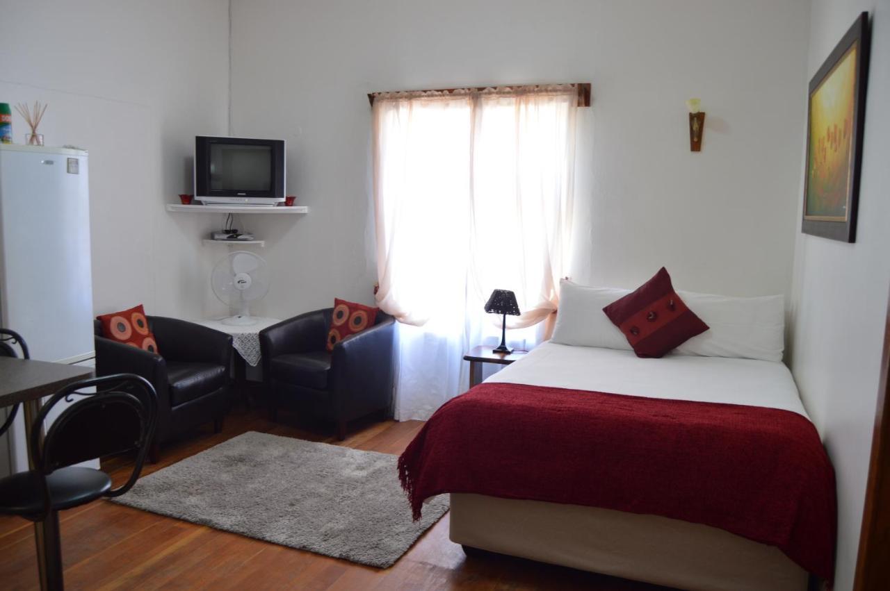 Villelodge Accommodation Lüderitz Eksteriør billede