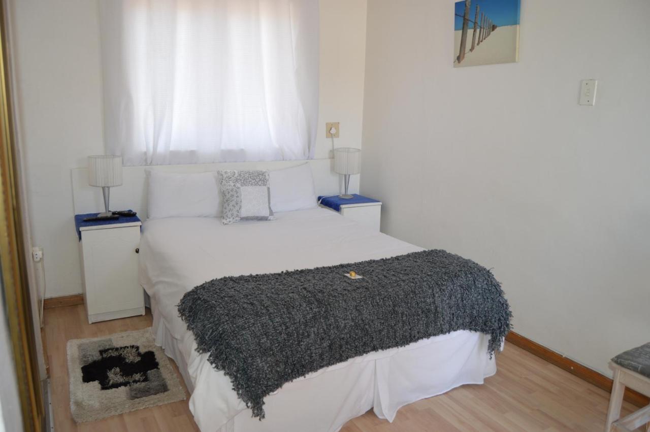 Villelodge Accommodation Lüderitz Eksteriør billede